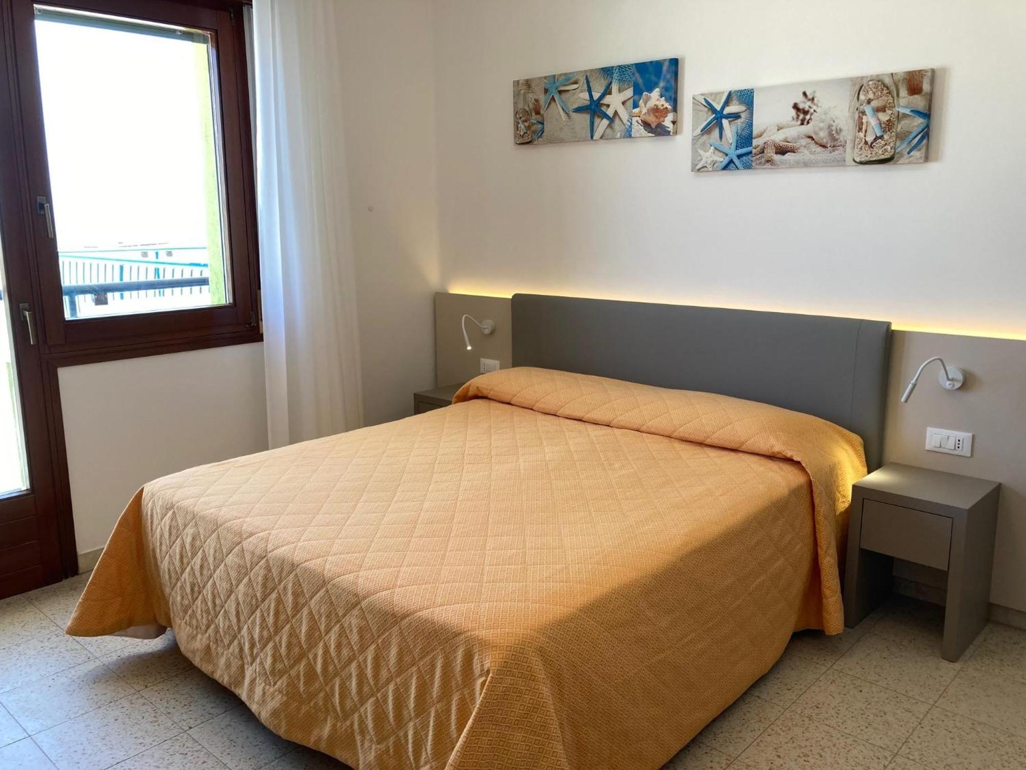Hotel Giacomazzo Каорле Екстер'єр фото
