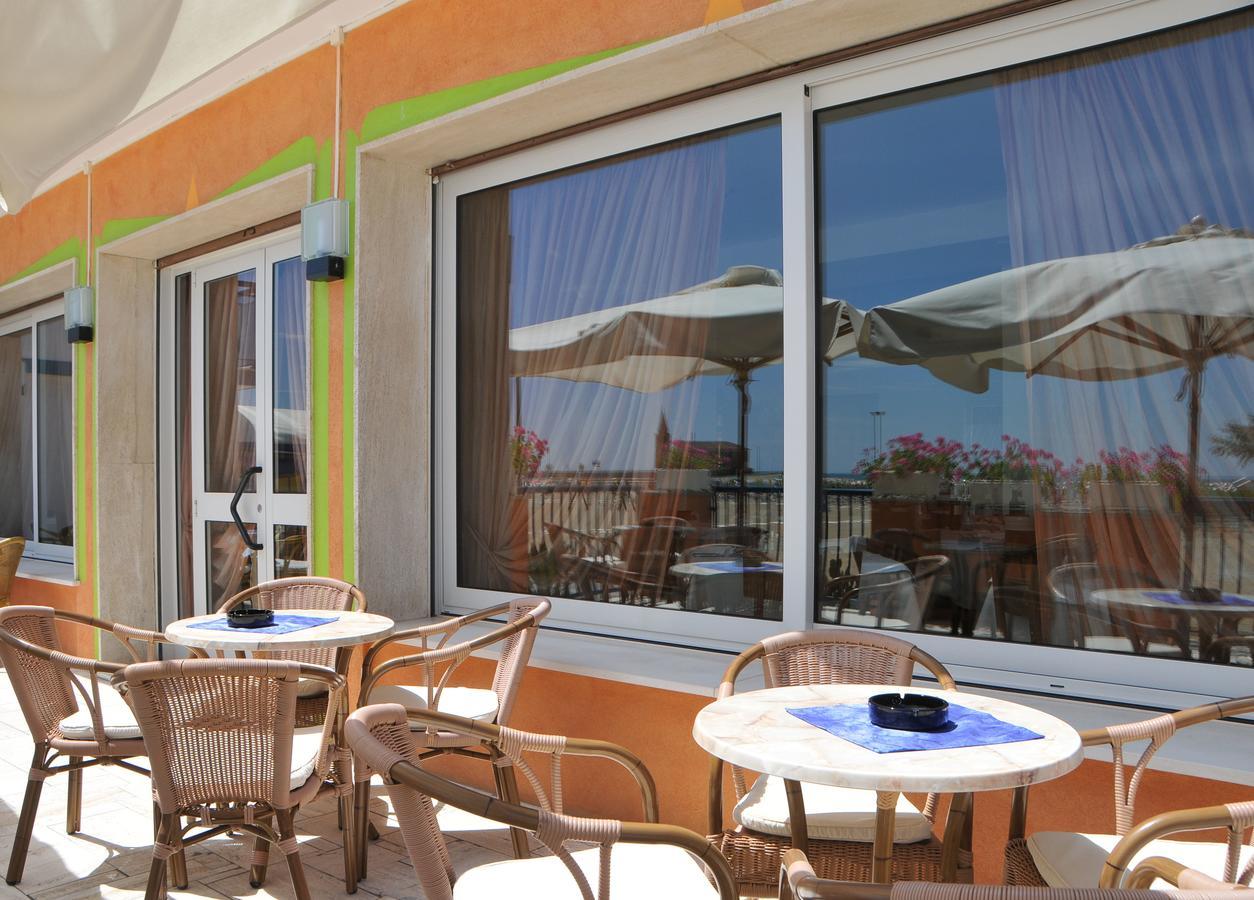 Hotel Giacomazzo Каорле Екстер'єр фото